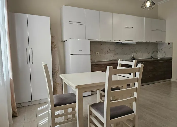 Comfort * ティラナ